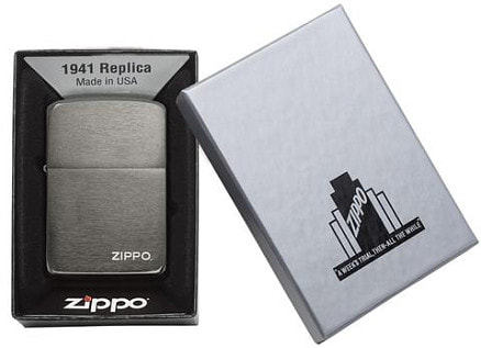 Зажигалка ZIPPO 1941 Replica ™ с покрытием Black Matte, латунь/сталь, чёрная, матовая, 38x13x57 мм