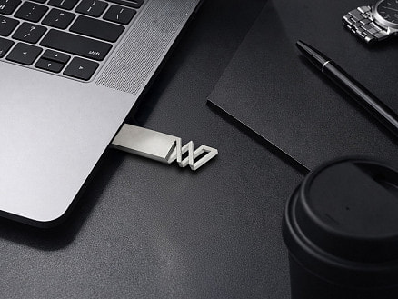 Флешка 32 ГБ USB 3.0 Адорн
