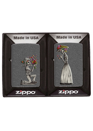 Набор ZIPPO Влюбленные зомби из двух зажигалок с покрытием Iron Stone™, серые, матовые