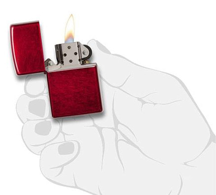 Зажигалка ZIPPO Classic с покрытием Candy Apple Red™, латунь/сталь, красная, глянцевая, 38x13x57 мм