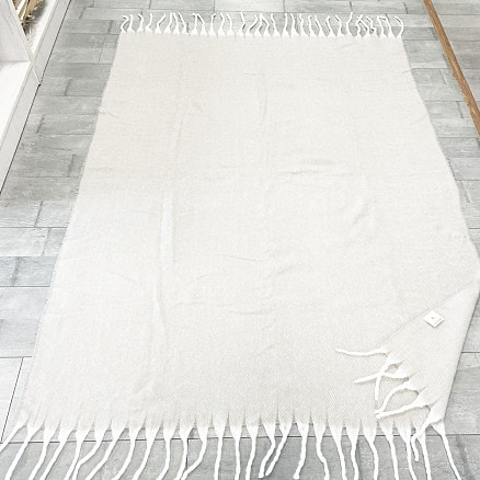 Плед акриловый Super Soft Nature размер 120*160 см, белый, плотность 450гр/м2,  в подарочной белой крафтовой коробке с окошком